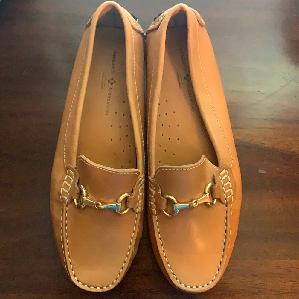 Tan mercantilicé Florentini shoes New without tag.